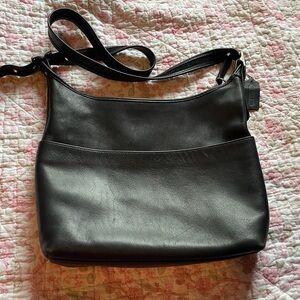 Vintage Coach Legacy Leather Purse B2P-9148
